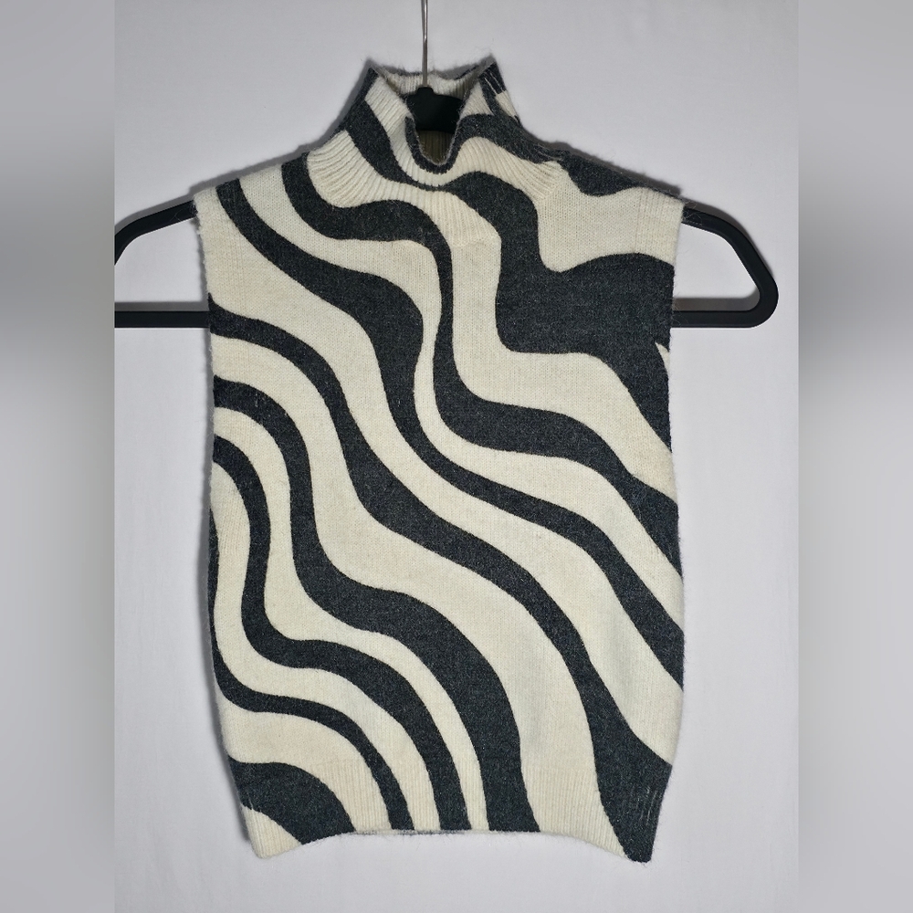 ZARA Jacquard Zebra Knit Top Wavy Stripe Sleeveless Turtleneck Vest 90s Retro